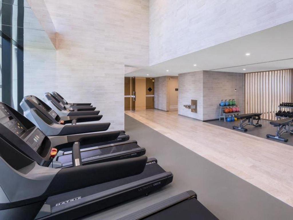Апартаменти Beautiful Skyview Cbd Highrise 3Beds With Carpark Available Мельбурн Екстер'єр фото